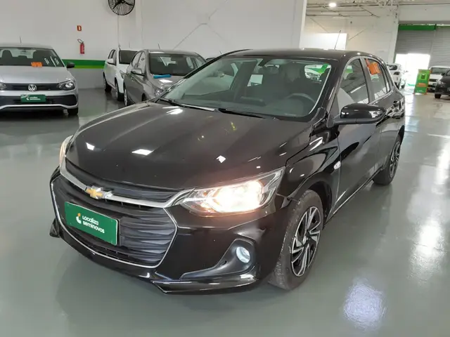 Carro Chevrolet Onix Plus 2025 LT 1.0