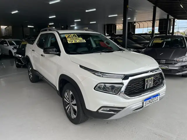 Carro Fiat Toro 2024 Volcano 2.0