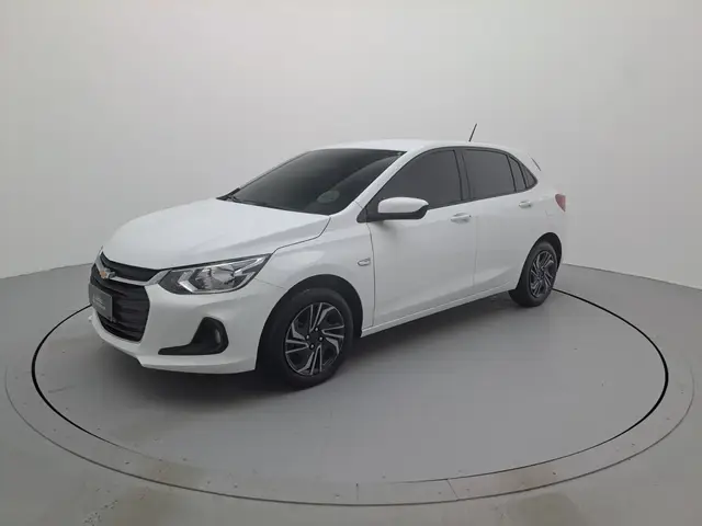 Carro Chevrolet Onix Plus 2025 LT 1.0