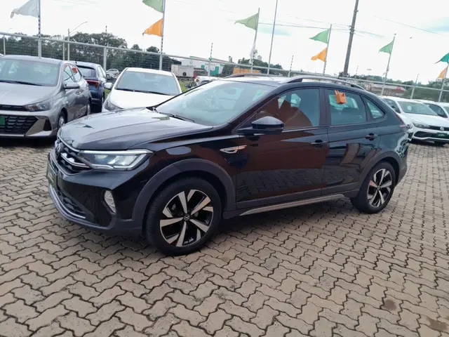 Carro Volkswagen Nivus 2024 Highline 200 TSI