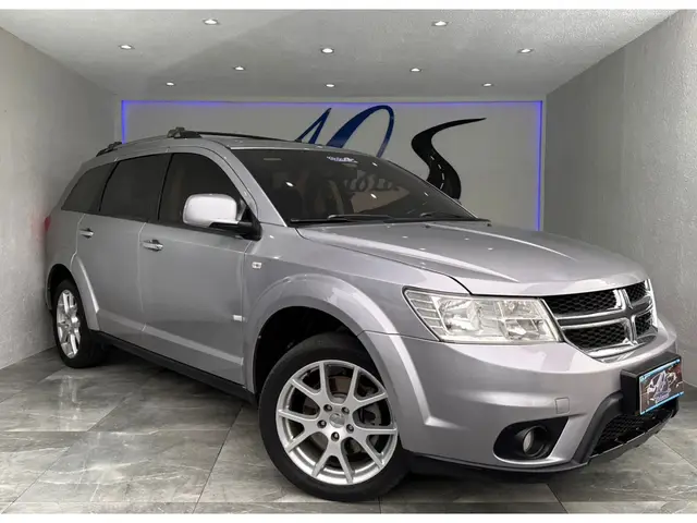 Carro Dodge Journey 2015 RT 3.6 V6
