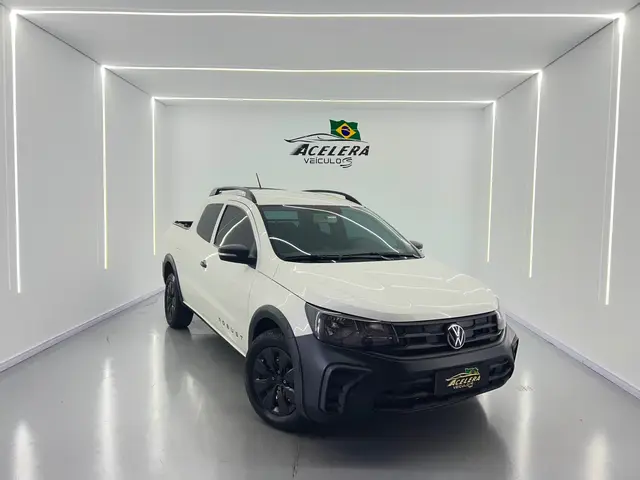 Carro Volkswagen Saveiro 2025 Robust Total Flex 16V (CD)