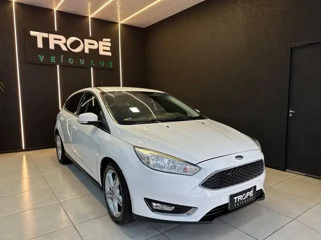Carro Ford Focus Hatch 2019 SE 1.6 16V TiVCT