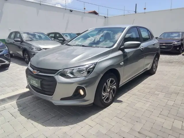 Carro Chevrolet Onix Plus 2025 LT 1.0