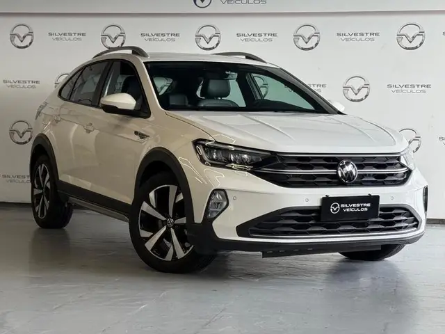 Carro Volkswagen Nivus 2024 Highline 200 TSI