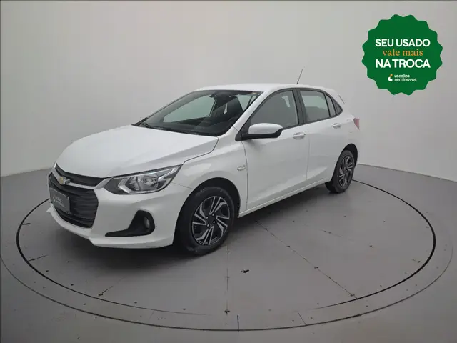 Carro Chevrolet Onix Plus 2024 LT 1.0