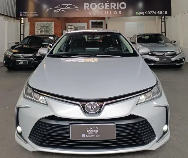 Carro Toyota Corolla 2022 XEi 2.0 Flex 16V Aut.