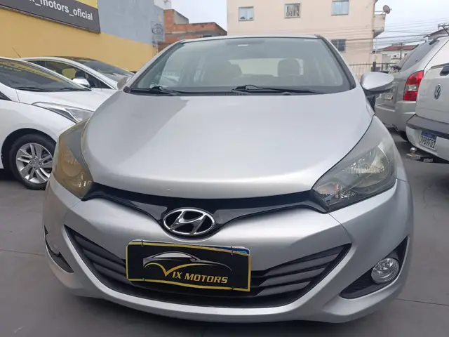 Carro Hyundai HB20S 2014 1.0 Comfort Plus (Flex)