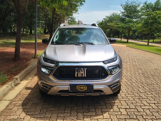 Carro Fiat Toro 2024 Volcano 2.0