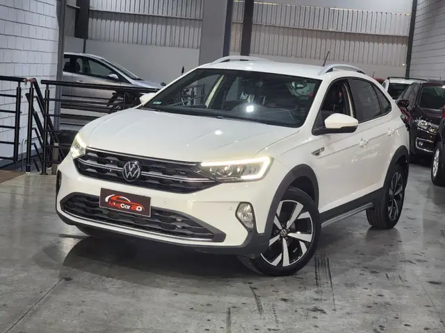 Carro Volkswagen Nivus 2024 Highline 200 TSI