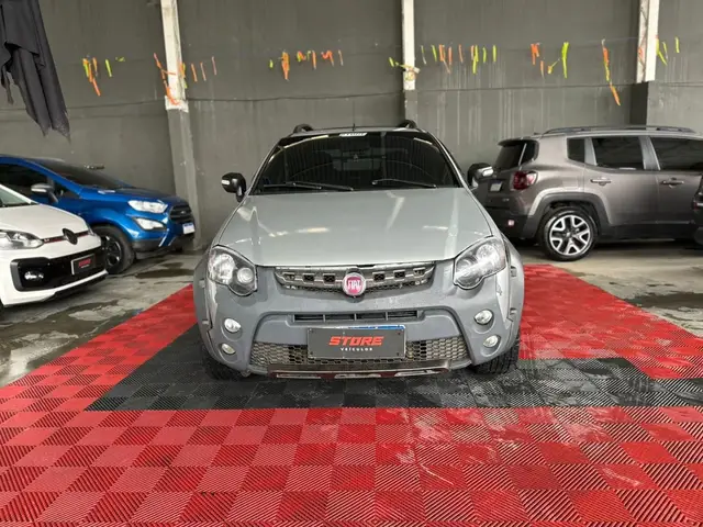 Carro Fiat Strada 2018 Adventure 1.8 16V (Flex) (Cabine Dupla)