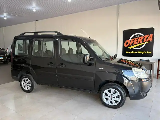 Carro Fiat Doblò 2012 1.4 8V (Flex)
