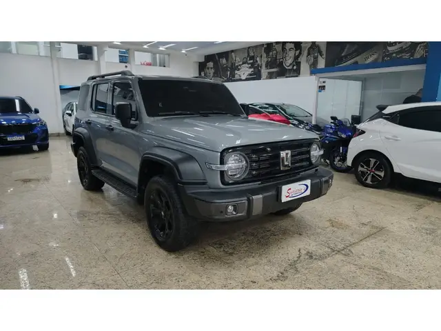 Carro GWM Tank 300 2026 Hi4-T