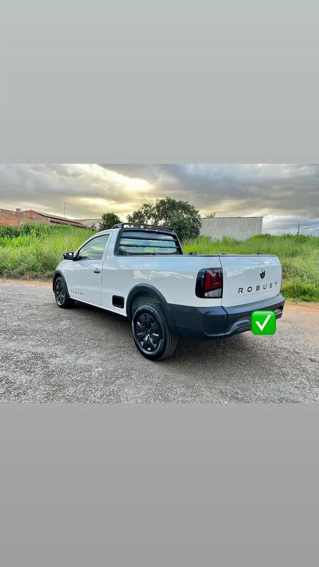 Carro Volkswagen Saveiro 2024 Robust Total Flex 16V