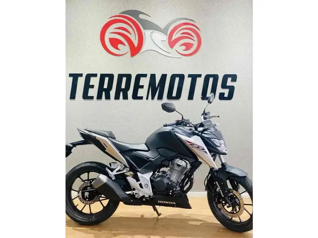 Moto Honda CB 300F Twister 2026 CBS