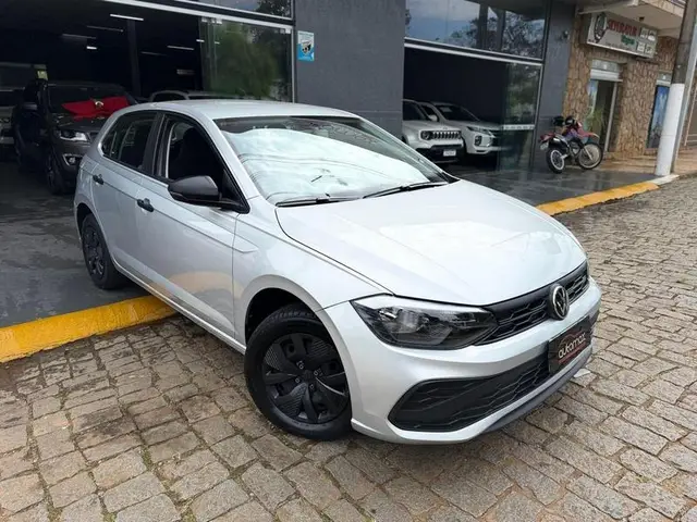 Carro Volkswagen Polo 2025 Track 1.0 Flex 12V 5p