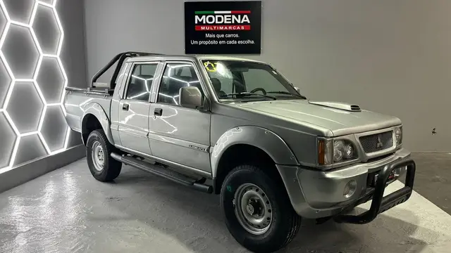 Carro Mitsubishi L200 2002 L 200 HPE 4X4 GLS (cab.dupla)