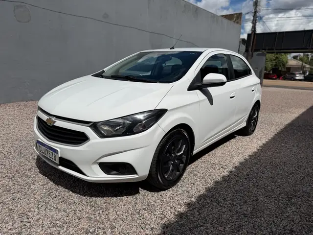 Carro Chevrolet Onix 2017 1.4 LT SPE/4