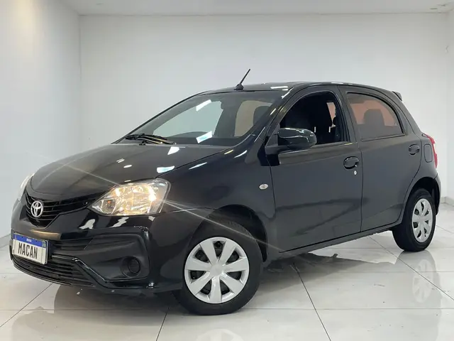 Carro Toyota Etios 2018 X 1.3 (Flex)
