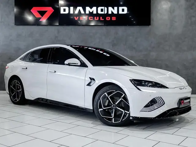 Carro BYD Sea Lion 7 2025 530cv