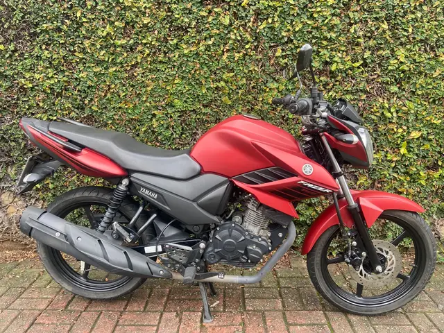 Moto Yamaha YS 150 Fazer 2022 SED