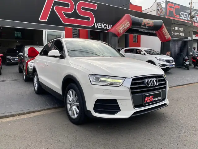 Carro Audi Q3 2017 1.4 TFSI Ambition S Tronic