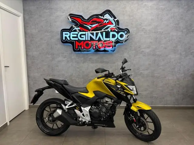 Moto Honda CB 300F Twister 2024 (ABS)