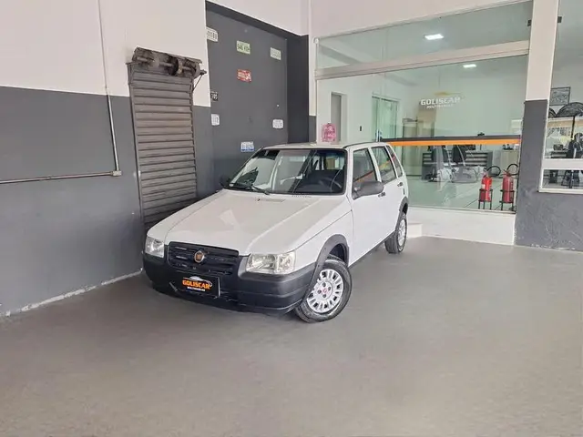 Carro Fiat Uno Mille 2013 Uno Mille Celeb/Celeb.ECON 1.0 F.Flex 4p