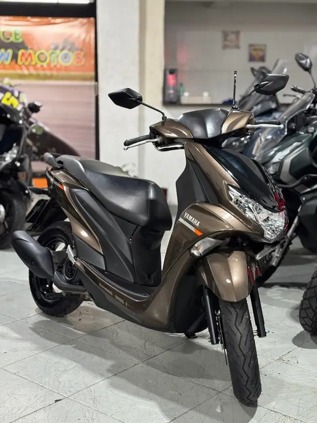 Moto Yamaha Fluo 2025 ABS