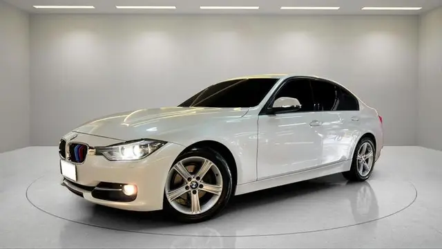 Carro BMW 320i 2015 2.0 Turbo/ActiveFlex 16V/GP 4p - G