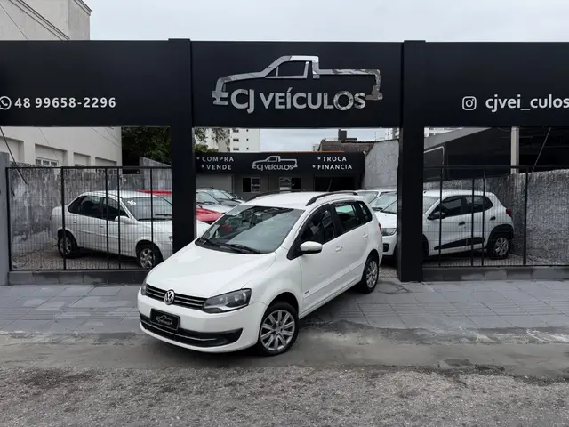 Carro Volkswagen SpaceFox 2012 1.6 8V Trend (Flex)