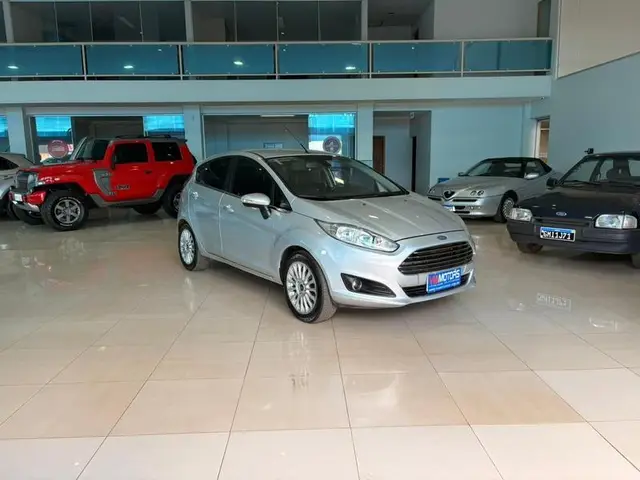 Carro Ford Fiesta Hatch 2017 SEL 1.6 16V Flex Aut. 5p - G