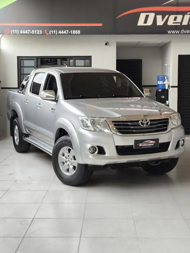 Carro Toyota Hilux Cabine Dupla 2015 Hilux 2.7 SRV CD 4x2 (Flex) (Aut)