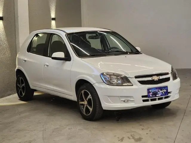 Carro Chevrolet Celta 2015 LT 1.0 (Flex)