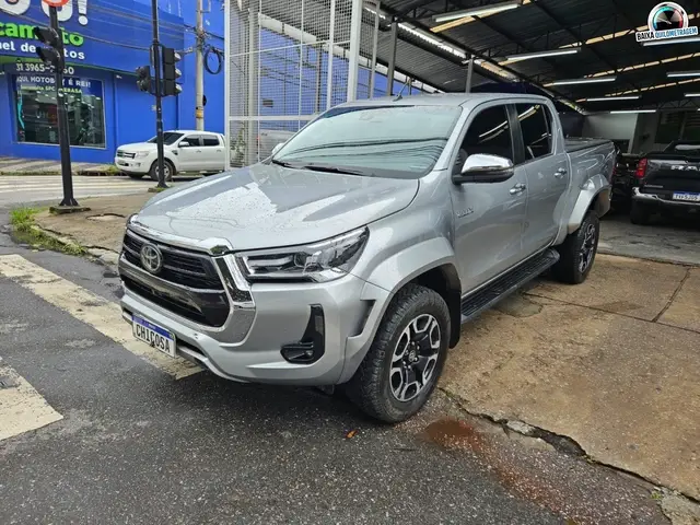 Carro Toyota Hilux Cabine Simples 2024 4x4 2.8 Diesel