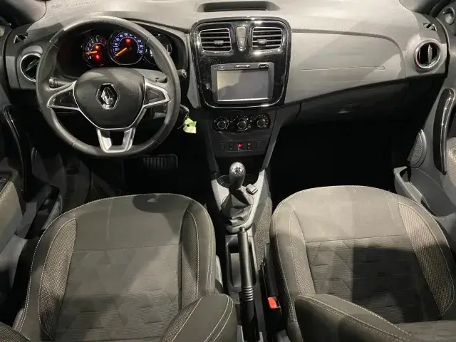 Carro Renault Logan 2025 Zen 1.0