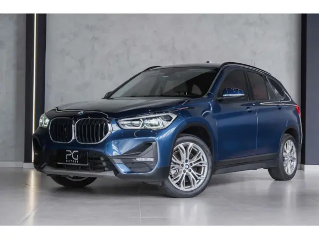 Carro BMW X1 2022 sDrive20i 2.0 Turbo (Aut.)