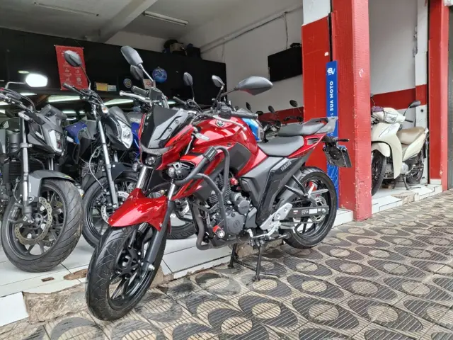 Moto Yamaha Fazer FZ25 2025 Connected