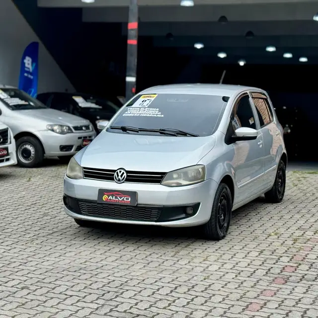 Carro Volkswagen Fox 2010 1.0 8V (Flex) 2p