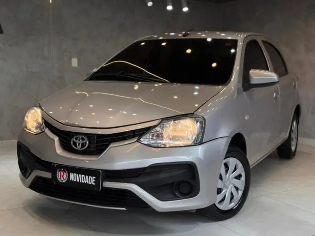 Carro Toyota Etios 2018 X 1.3 (Flex)