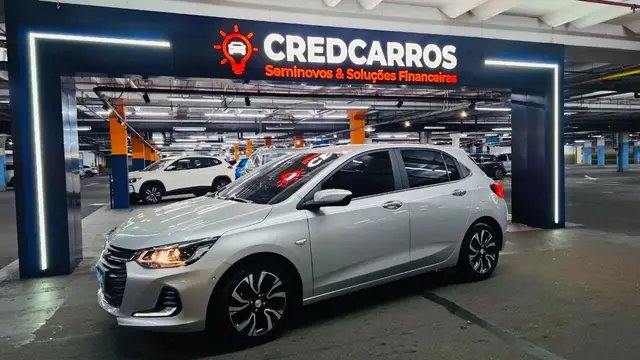 Carro Chevrolet Onix 2023 Premier 1.0 Turbo (Aut.)