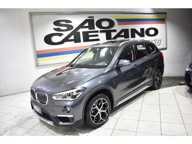 Carro BMW X1 2016 2.0 sDrive20i X-Line