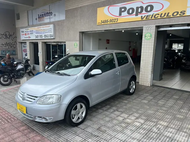 Carro Volkswagen Fox 2004 Plus 1.0 8V 2p
