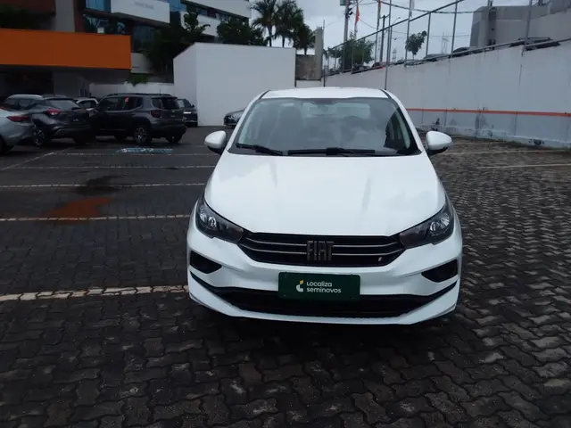 Carro Fiat Cronos 2025 Drive 1.0