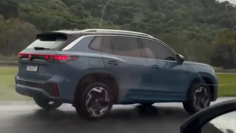 Novo VW Tiguan é visto pela primeira vez no Brasil com visual final