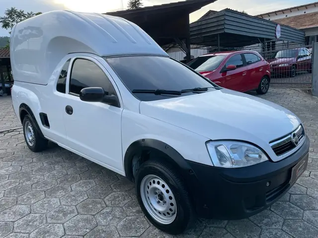 Carro Chevrolet Montana 2010 Arena 1.4 (Flex)