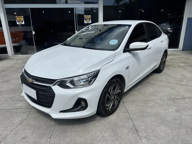 Carro Chevrolet Onix Plus 2024 LT 1.0