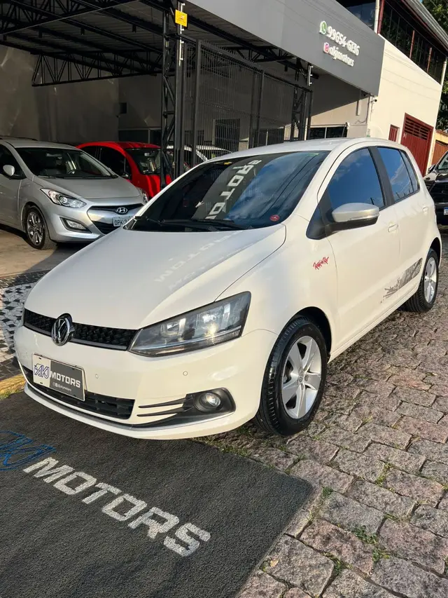 Carro Volkswagen Fox 2016 1.6 MSI Rock in Rio (Flex)