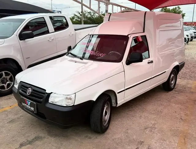 Carro Fiat Fiorino 2013 Furgão 1.3 (Flex)