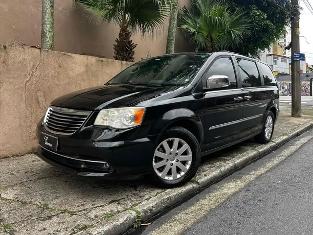 Carro Chrysler Town & Country 2014 Limited 3.6 V6